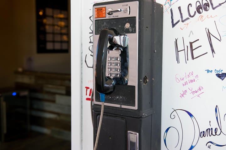 Suzy's Cell Escape Room: 1970s Vegas Prison Puzzle at Tropicana photo 1