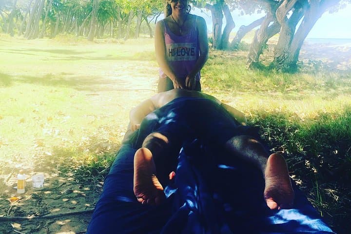 Maui Relaxation: 90-Minute Professional Massage with Organic Oils photo 2