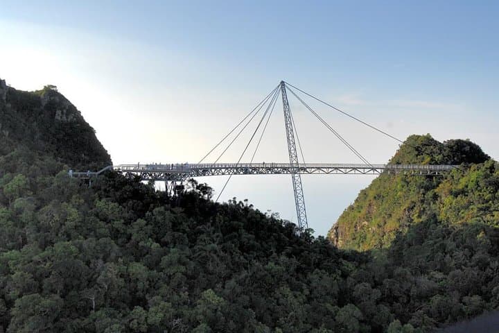 Private Langkawi Day Tour: Cable Car, Eagle Square & Mahsuri Tomb photo 2