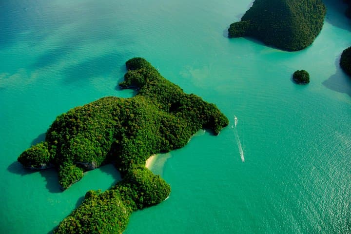 Private Langkawi Day Tour: Cable Car, Eagle Square & Mahsuri Tomb photo 3