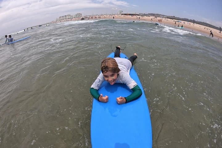 Lisbon Surf Experience: Learn to Ride Atlantic Swells Near Lisbon photo 4