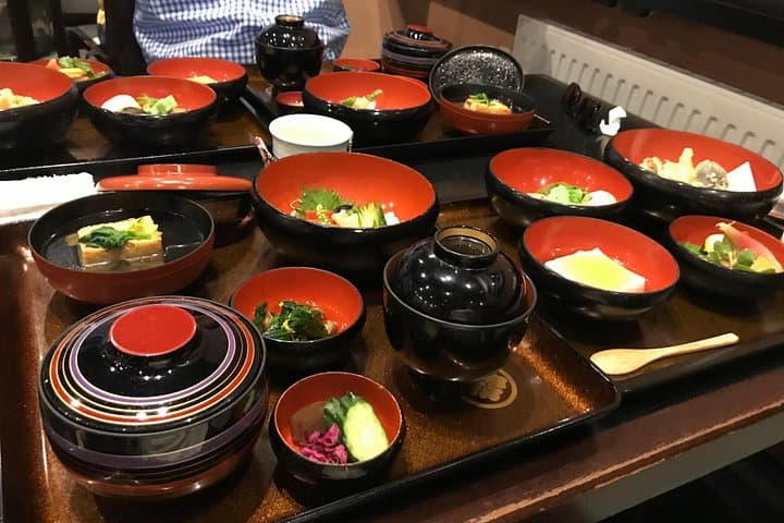 Koyasan Full-Day Private Tour: Okunoin, Garan & Kongobuji Experience photo 2