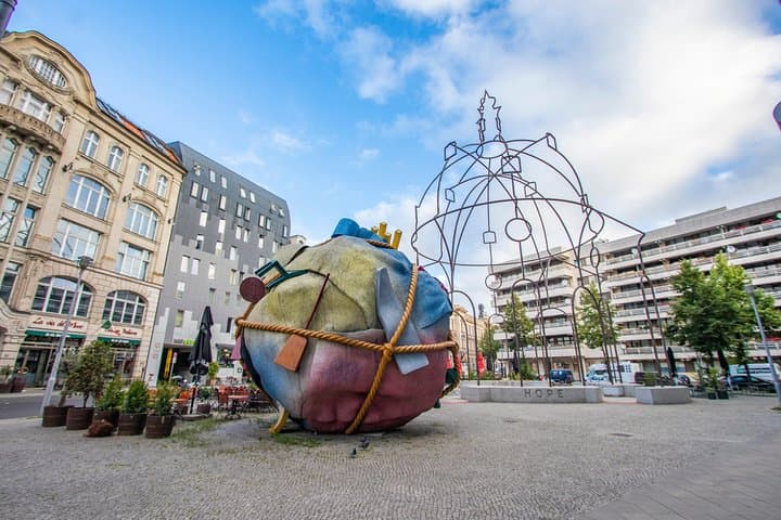 Berlin Instagram Tour: Top Photogenic Spots with a Local photo 3