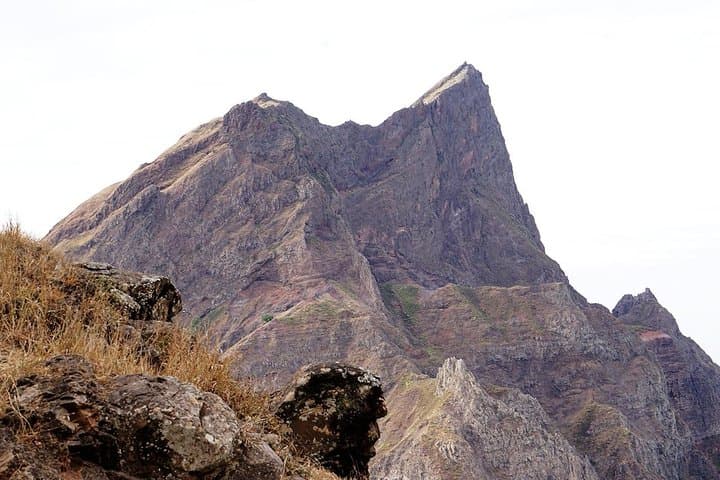 Pico D'Antónia Hike: Santiago Island's Highest Peak from Monte Tchota photo 4