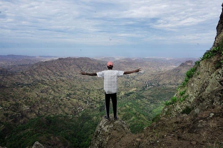 Pico D'Antónia Hike: Santiago Island's Highest Peak from Monte Tchota photo 5