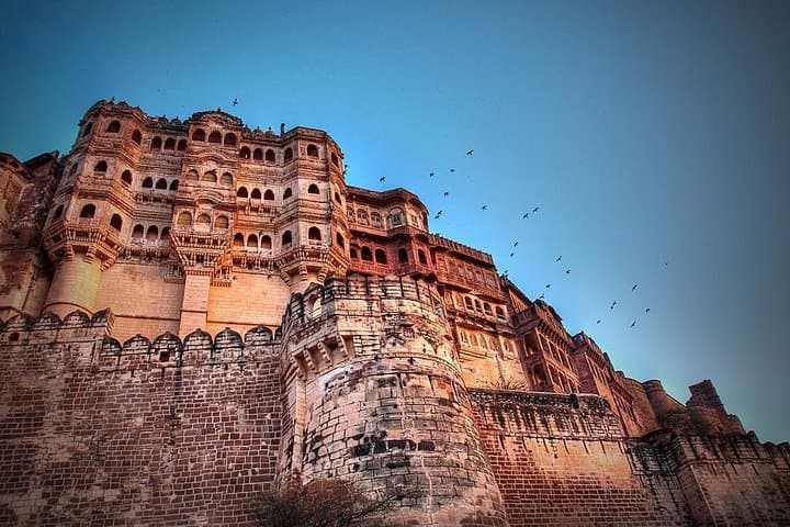 3-Day Guided Jodhpur and Udaipur Tour from Jaipur with Hotel Options