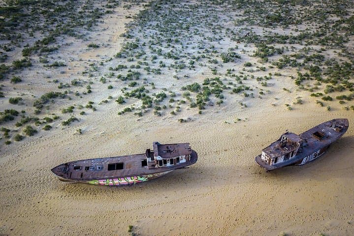 Muynak Ship Cemetery Day Tour from Nukus: Visit the Aral Sea's Abandoned Fleet photo 2