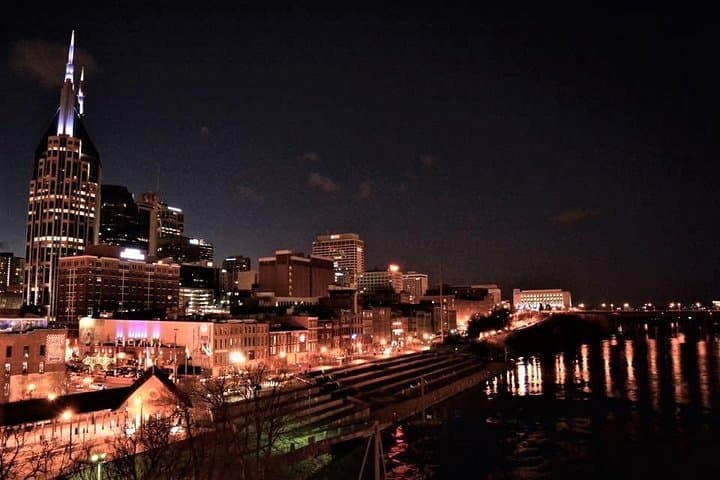 Sunset Helicopter Tour Over Downtown Nashville — Music City From Above photo 3