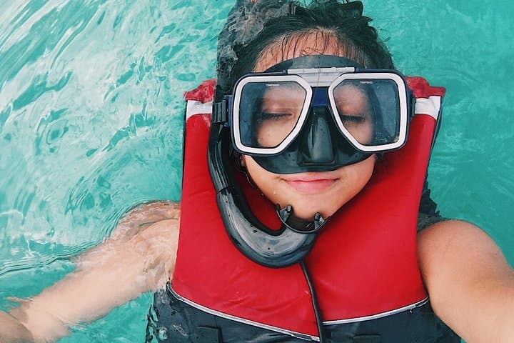 Roatan West End Boat and Snorkel: Blue Channel, Aquarium & Turtle Crossing photo 4
