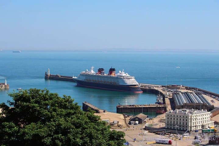 Heathrow to Dover via Windsor Castle – Private Airport Transfer with Castle Visit photo 5