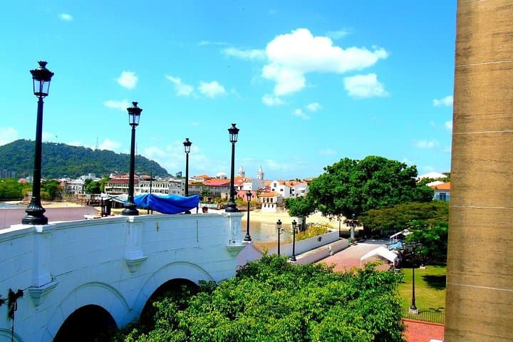 Panama City & Miraflores Locks Guided Tour: Canal, Casco Viejo & Amador Causeway photo 3