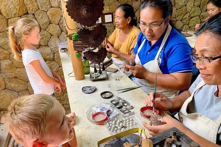 one-day-bali-highlights-ubud-monkey-forest-tirta-empul-and-waterfall photo 5