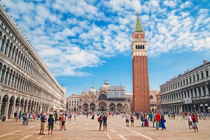 Private Walking and Gondola Tour in Venice — St. Mark's to Secret Canals photo 2