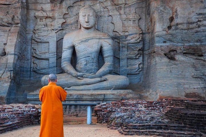 13-Day Sri Lanka Small Miracle Tour — Sigiriya, Hill Country & Southern Coast