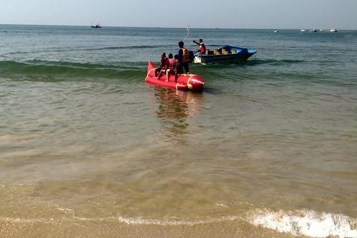 North Goa Sightseeing Day Tour — Baga, Anjuna, Vagator & Aguada Fort photo 2