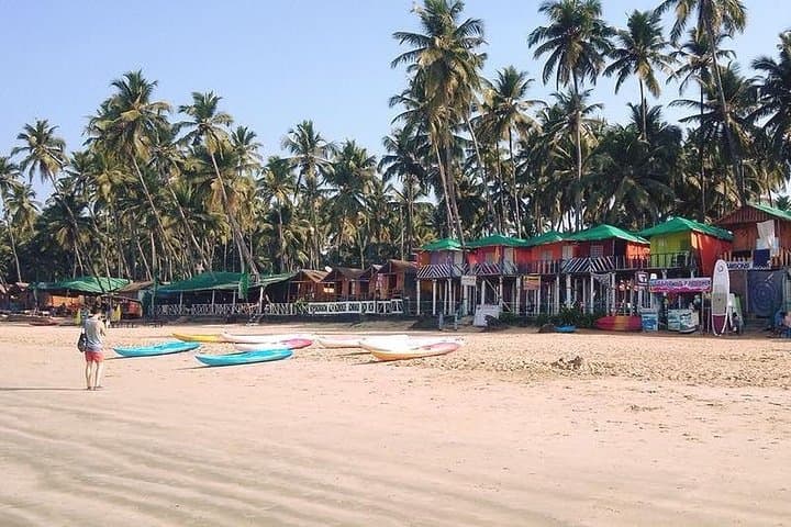 North Goa Sightseeing Day Tour — Baga, Anjuna, Vagator & Aguada Fort photo 4