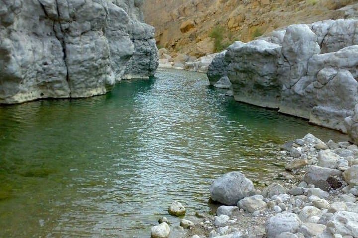 Hawer Aqua Hiking in Wadi Bani Khalid: Canyon Swimming and Rock Jumps photo 1