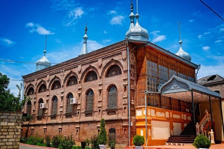 Quba Day Tour: Forests, Red Town, Mestdergah Waterfall & Shahdag