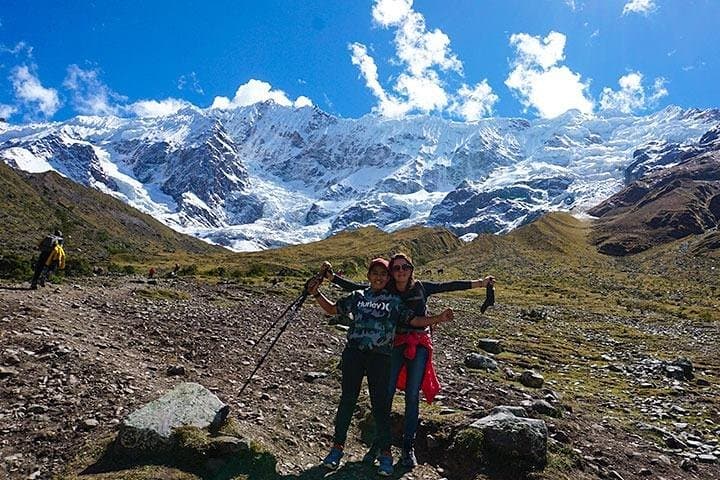 Humantay Lagoon Day Hike from Cusco: Private Guided Trek to the Turquoise Lake photo 4
