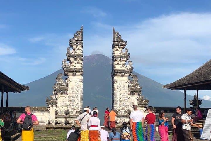 Gate of Heaven & East Bali Private Tour: Lempuyang, Waterfalls, and Rice Terraces photo 5