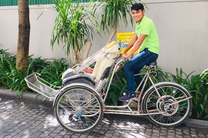 Nha Trang Pedicab City Tour: 3‑Hour Ride to Cathedral, Market & Hilltop Buddha