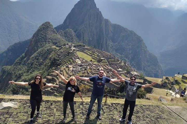 Machu Picchu Full-Day Private Tour from Cusco — Best Service