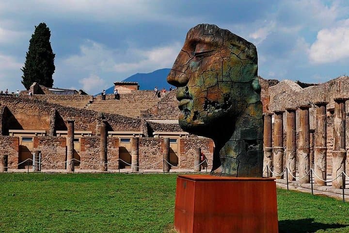 Pompeii Guided Tour from Naples — Small-Group Drive with Official Archaeological Guide photo 2