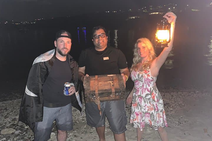 Nighttime Pirate Treasure Hunt & Kayak Adventure in St. Thomas photo 5