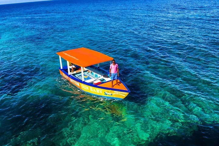 Glass-Bottom Boat and Snorkel Adventure to Booby Cay, Negril photo 6