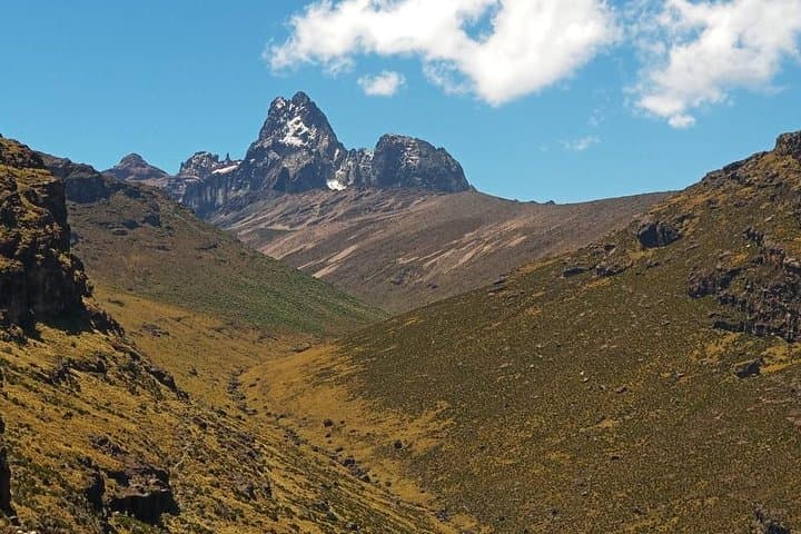 4-Day Mount Kenya Climb via Sirimon Route — Summit Point Lenana with a Local Guide photo 6