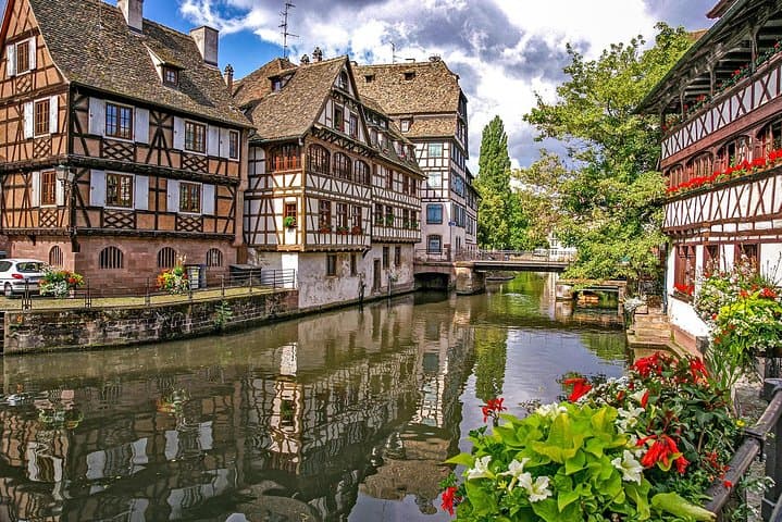 Strasbourg in 60 Minutes: Local-Led Highlights Tour of Cathedral, Petite‑France & More photo 4