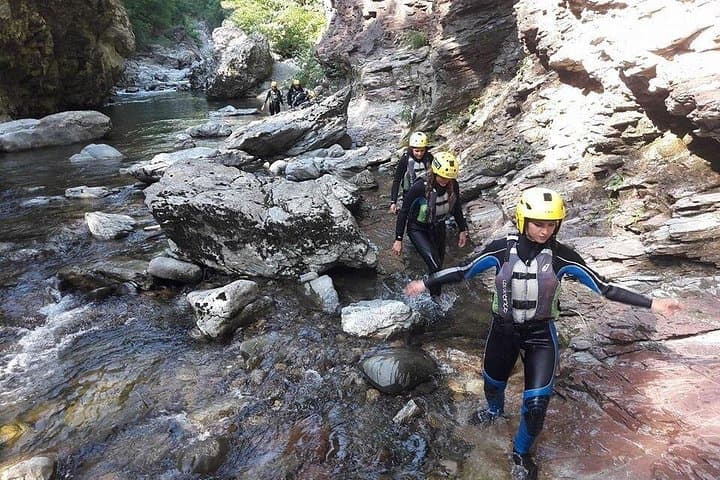 Water Trekking in Val di Lima: Classic River Adventure in Tuscany photo 3