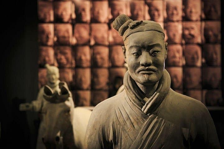 Xi'an 2-Day Private Tour From Beijing — Terracotta Warriors, City Wall & Pagodas photo 3