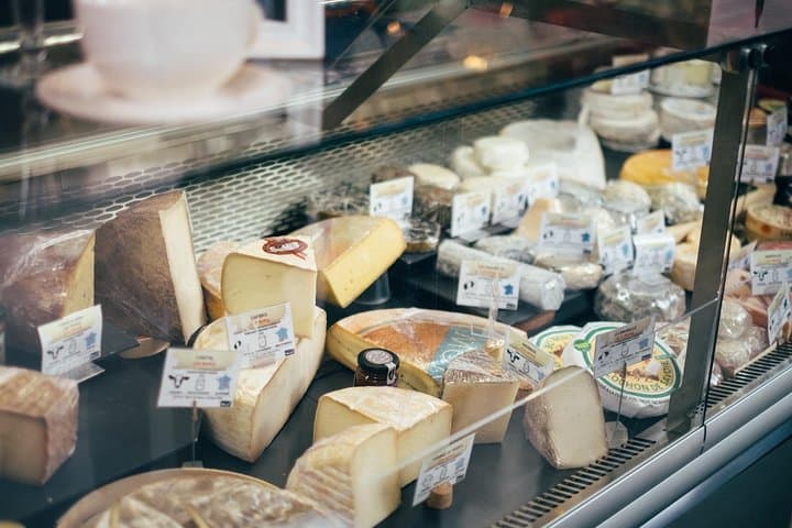Edinburgh Cheese Crawl: Guided Food Tour Through Stockbridge and Leith