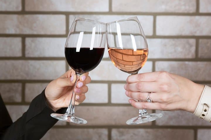 West Kelowna Wine Tour from Vernon — Classic 4-Winery Experience
