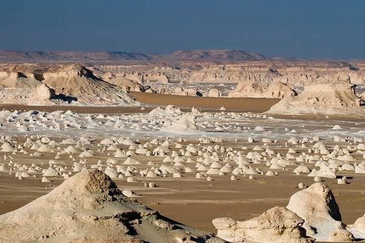 Overnight Bahariya Oasis: Black & White Desert and Crystal Mountain Adventure photo 2