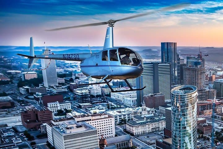 Short Helicopter Tour Over Downtown Nashville — Music City Skyline Flight