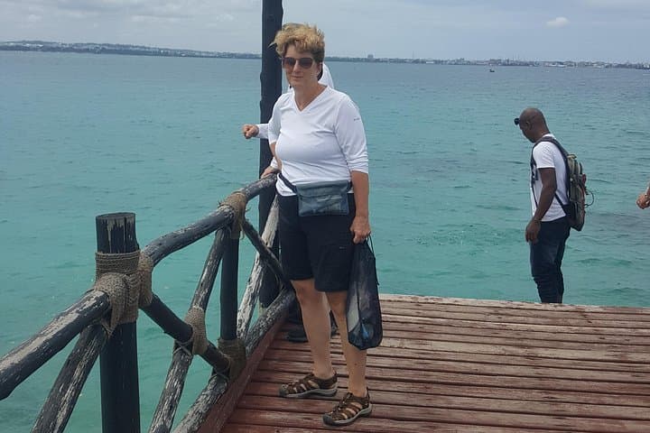 Prison Island Snorkel & Giant Tortoise Tour — Stone Town Day Trip photo 4