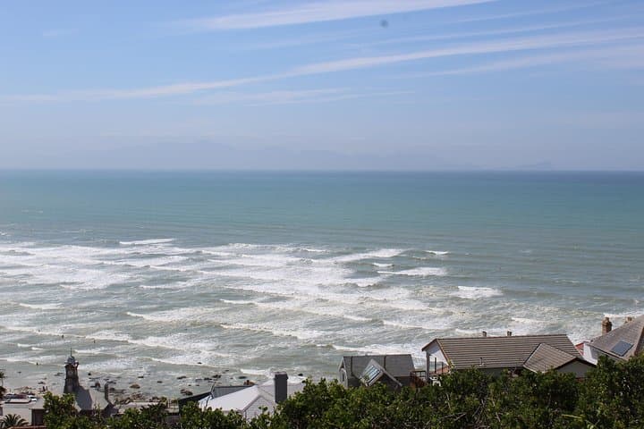 Two-Day Cape Peninsula & Stellenbosch: Table Mountain, Cape Point and Wine Country photo 3