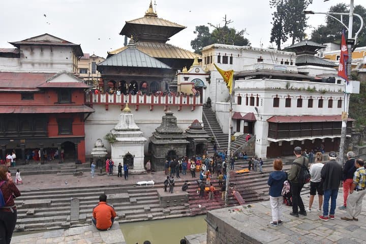 Kathmandu Valley Sightseeing: Boudhanath, Pashupatinath & Swayambhunath photo 2