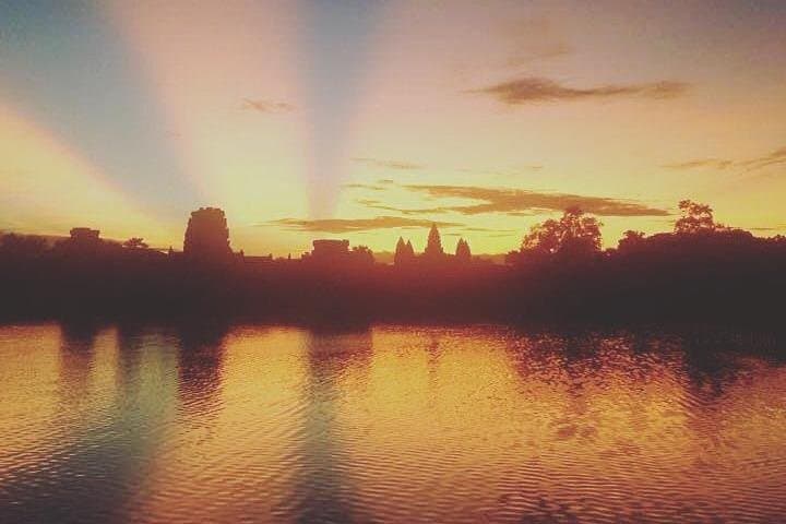 Reverse-Circle Angkor: Angkor Wat & Temples Private 3-Day Tour to Beat the Crowds photo 3