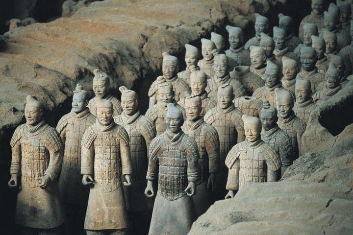 3-Day Golden Triangle Private Tour: Chengdu to Shanghai, Beijing & Xi'an Highlights photo 2