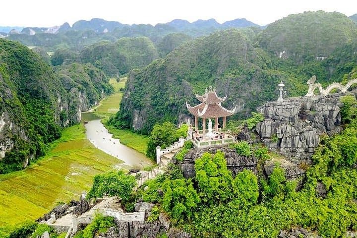 Ninh Binh in a Day: Bai Dinh, Trang An Boat Trip & Mua Cave Panorama photo 4
