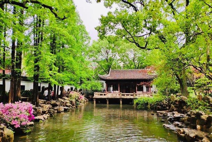 7-Day Private Shanghai, Suzhou and Hangzhou Highlights: Bullet Train City Tour photo 3