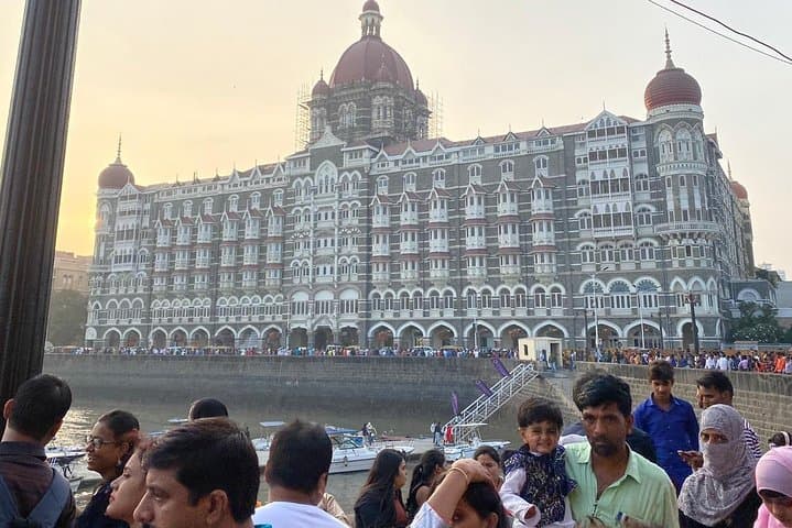 Exploring Mumbai's Heartbeat: City and Dharavi Slum Tour photo 3