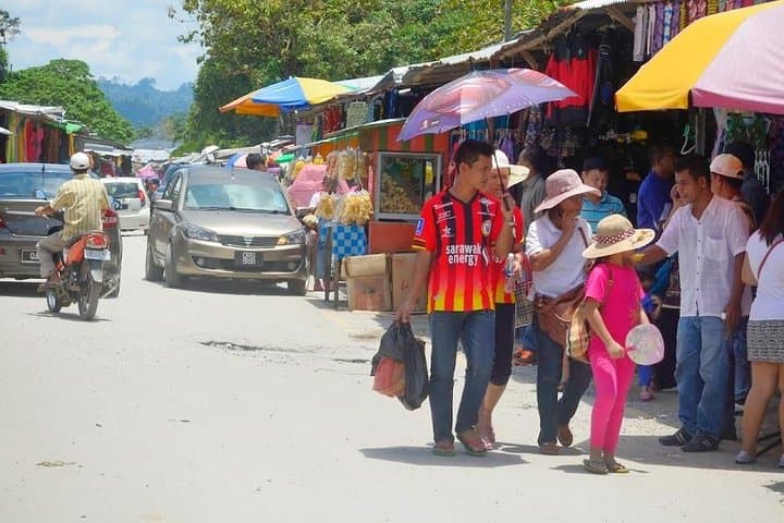 Serikin Market & Fairy Wind Cave: Weekend Border Market and Cave Walk from Kuching photo 6