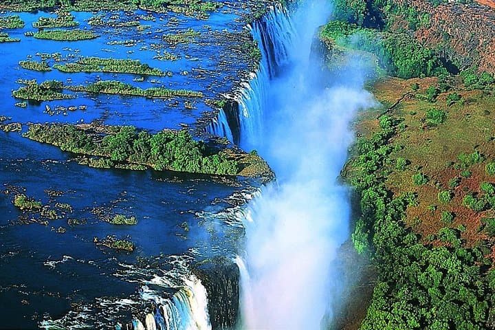 Walking the Edge: Guided Tour of Victoria Falls (Zimbabwe)