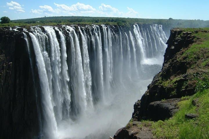 Walking the Edge: Guided Tour of Victoria Falls (Zimbabwe) photo 6