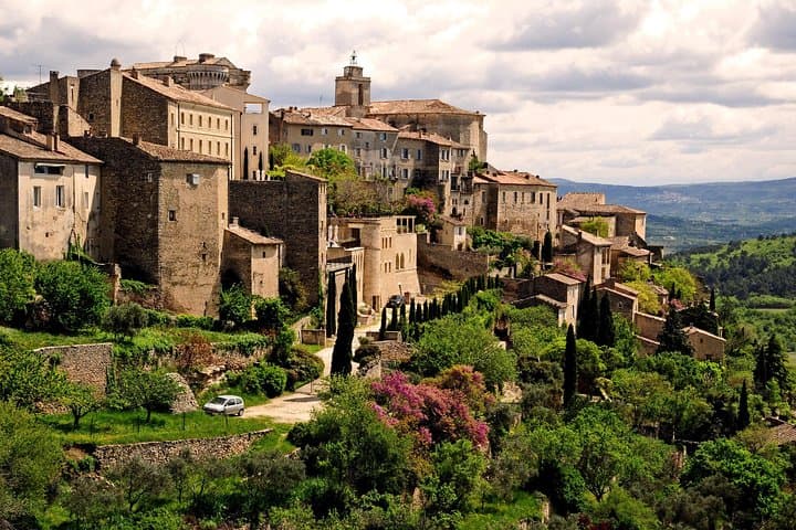 Best of Provence Day Tour from Avignon: Gordes, Roussillon & Pont du Gard photo 1