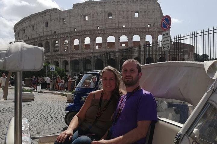 Rome Valentine Buggy Tour: Ape Calessino Romance with Tiramisu & Coffee photo 3